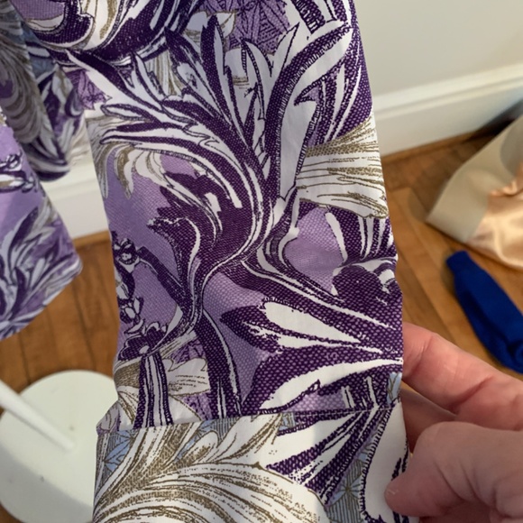 Chicos wrinkle resistant button down top. NWOT - Picture 4 of 5